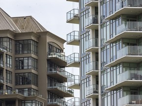 Immeubles d'appartements à Burnaby, C.-B.