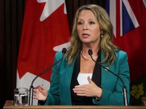 Marit Stiles, députée néo-démocrate de l'Ontario, s'adresse aux médias à la suite du discours du Trône à Queen's Park à Toronto, le mardi 9 août 2022.