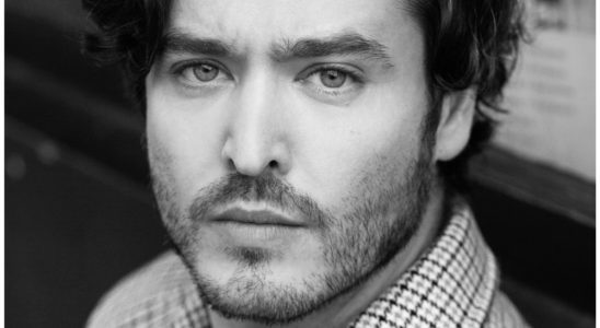 Alexander Vlahos