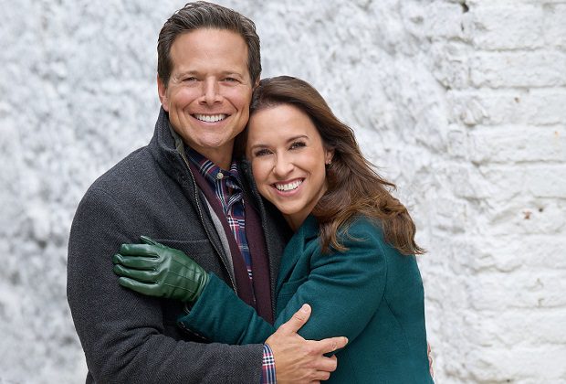 Lacey Chabert et Scott Wolf dans le film de Noël Hallmark – TVLine