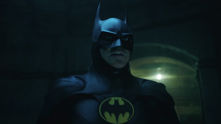 Le flash a une scène supprimée expliquant pourquoi Batman de Michael Keaton a arrêté
