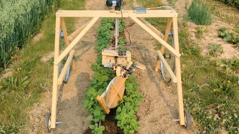 Le robot brûleur de mauvaises herbes Raspberry Pi protège votre jardin