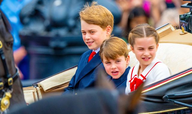 Le roi rejoint la famille royale pour son premier Trooping the Colour en tant que monarque