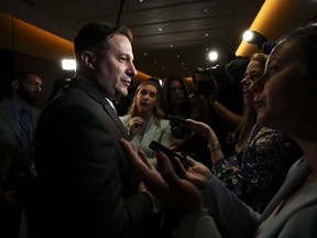 Le ministre de la Sécurité publique, Marco Mendicino, s'adresse aux journalistes après avoir comparu en tant que témoin devant un comité permanent de la Chambre des communes sur la Colline du Parlement à Ottawa, le jeudi 15 juin 2023.