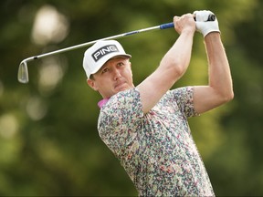 Le Canadien Mackenzie Hughes prend le départ au 10e trou lors de l'Open Pro-Am du Canada à Toronto le mercredi 7 juin 2023.