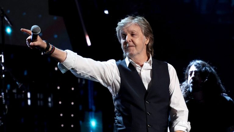 Paul McCartney clarifie l'utilisation de l'IA dans la prochaine chanson des Beatles : "Rien n'a été créé artificiellement ou synthétiquement"
