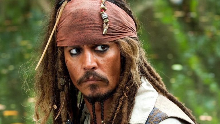 Pirates des Caraïbes: Disney Exec dit que la renaissance est une priorité, aborde le possible retour de Johnny Depp
