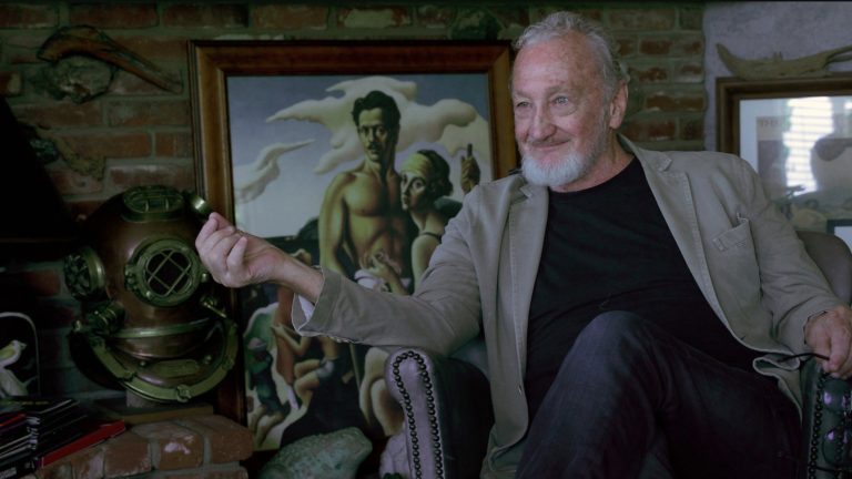 Robert Englund partage les secrets pour devenir une icône de l'horreur [Exclusive Interview]
