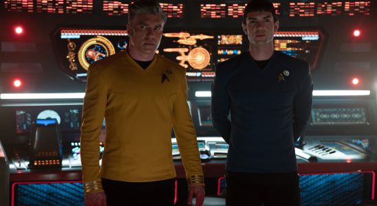 Star Trek: Pike et Spock de Strange New Worlds veulent tous deux un crossover de nouvelle génération