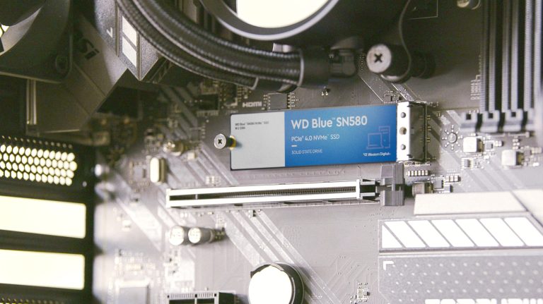 Le SSD WD Blue SN580 NVMe est rapide et abordable, à partir de 28 $