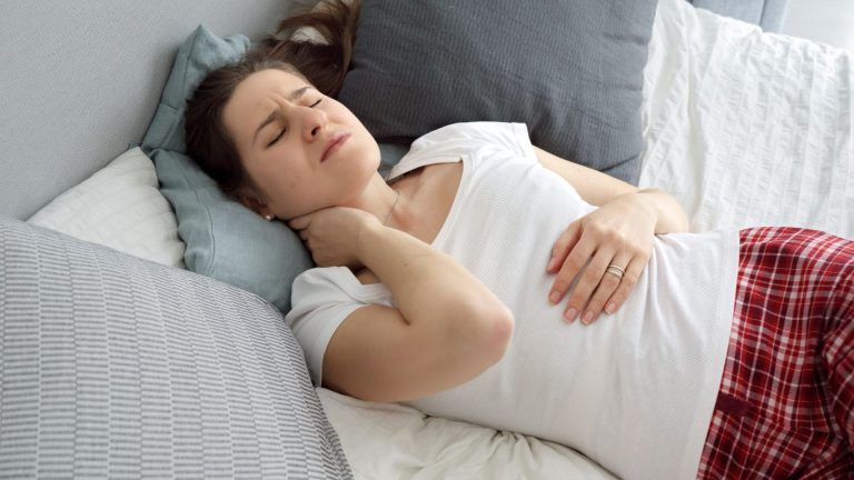 Faut-il dormir avec un oreiller cervical ?  – LifeSavvy