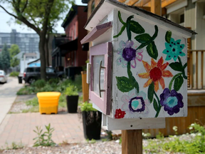 Une petite bibliothèque d'Ottawa.