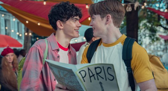 Heartstopper : Saison 2 ;  Netflix taquine le retour de la série dramatique comique pour adolescents (regarder)