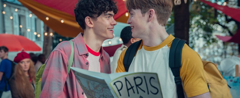 Heartstopper : Saison 2 ;  Netflix taquine le retour de la série dramatique comique pour adolescents (regarder)