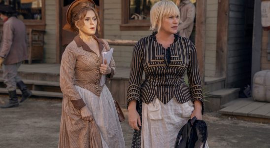 High Desert : Annulé par Apple TV+ ;  Pas de deuxième saison pour Patricia Arquette Comedy Series (Réactions)