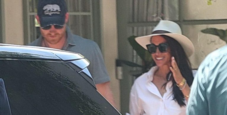 La duchesse Meghan montre son style estival rare dans une chemise boutonnée et un short