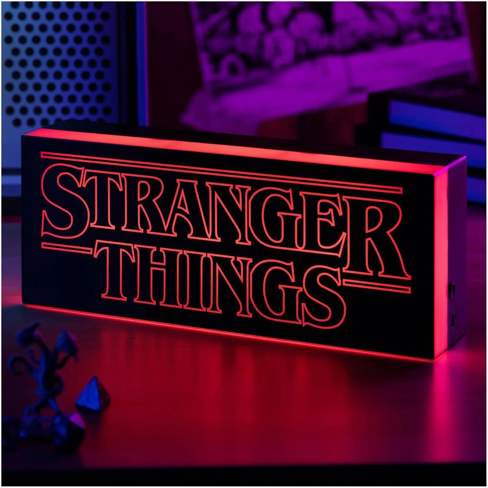 Lumière du logo Stranger Things