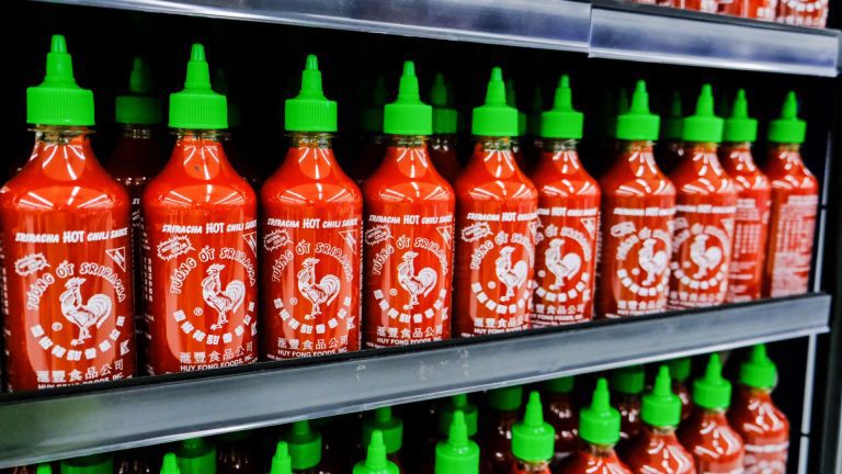 8 Alternatives Sriracha pour vous aider à traverser la pénurie – LifeSavvy