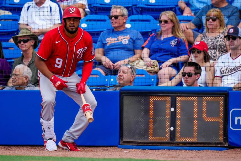 L’horloge de pitch de la MLB conduit-elle à une meilleure défense?  Certains joueurs et entraîneurs le pensent