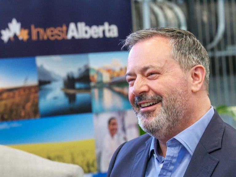 Jason Kenney embauché comme conseiller principal pour une entreprise de technologie de Calgary