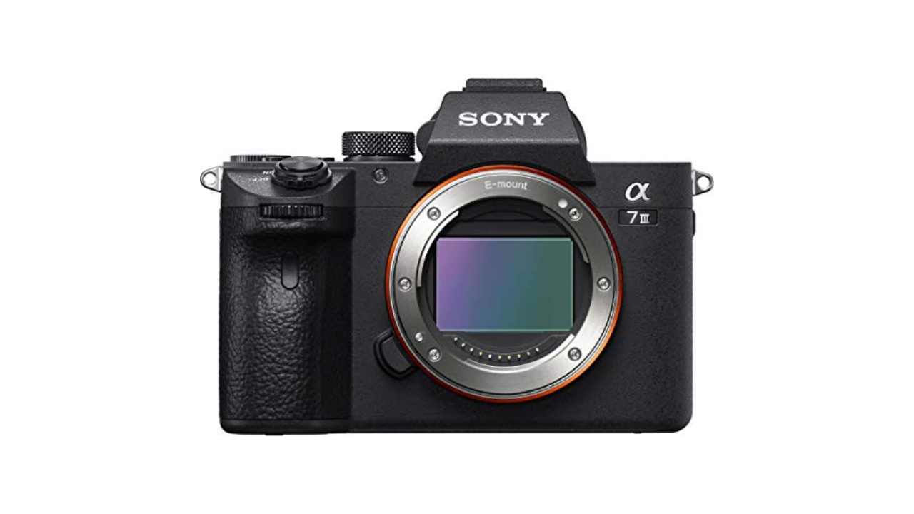 Appareil photo sans miroir plein format Sony A7 III