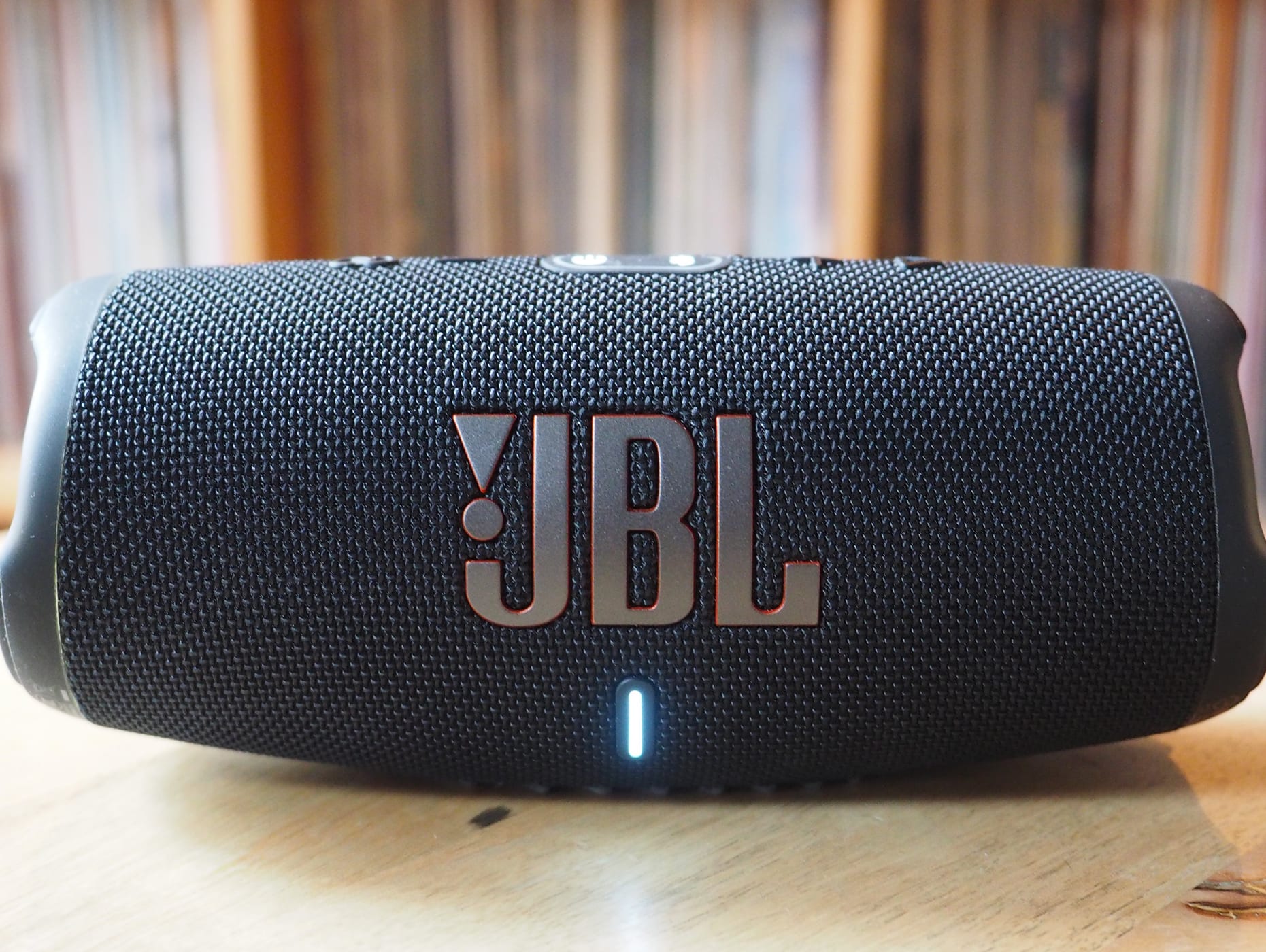 Charge JBL 5