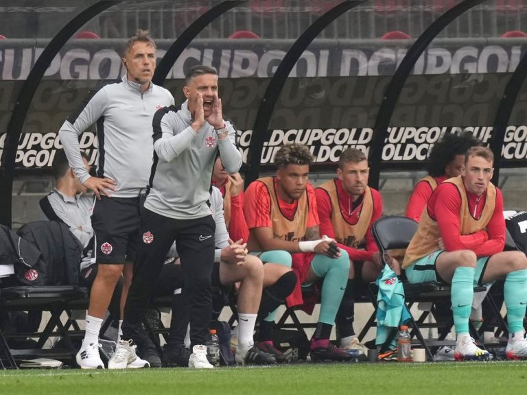 L’entraîneur canadien souffre toujours après la sortie de la Gold Cup, mais voit du positif à venir