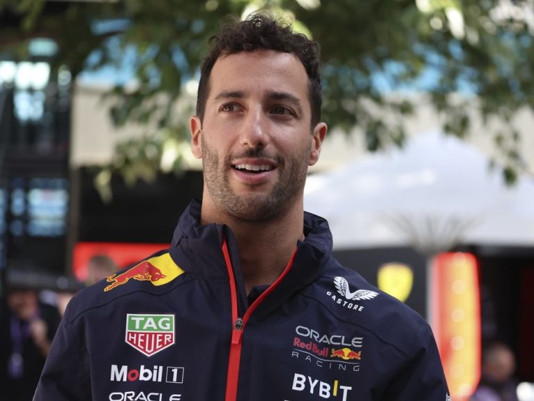 Daniel Ricciardo remplace Nick De Vries chez AlphaTauri pour un retour surprise en Formule 1