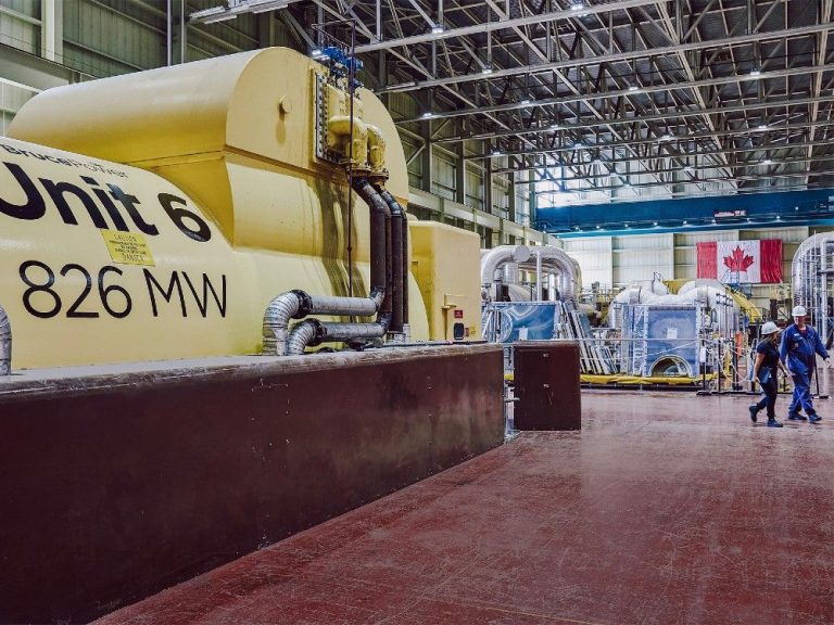 Randall Denley: L’Ontario abandonne enfin l’idéologie naïve de l’énergie verte des libéraux pour la réalité