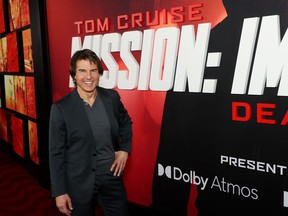 Tom Cruise assiste à la première de 