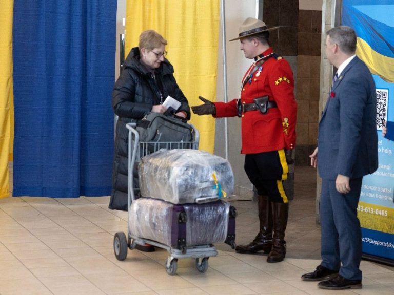 « La guerre n’est pas terminée », mais le temps presse pour le programme spécial de visas du Canada pour l’Ukraine