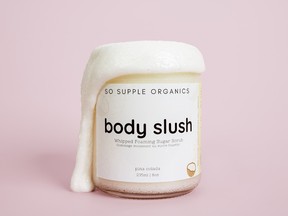 Gelée pour le corps So Supple Organics.