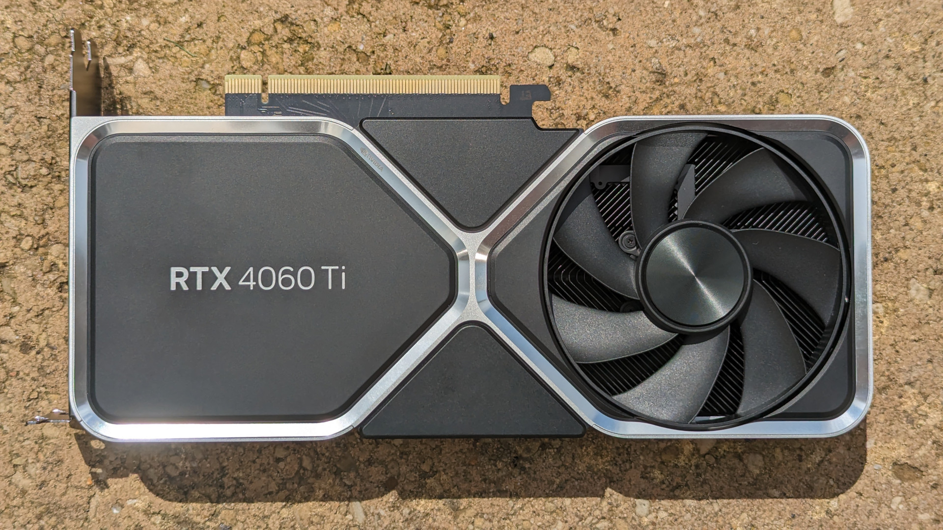 Test Nvidia GeForce RTX 4060 Ti 8 Go : la carte graphique repose sur une pierre chaude