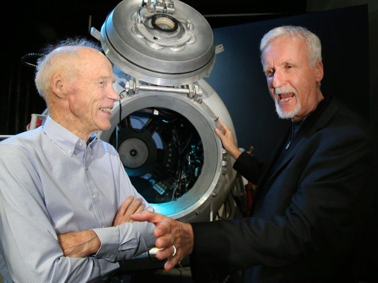 James Cameron appelle à une réglementation du tourisme sous-marin