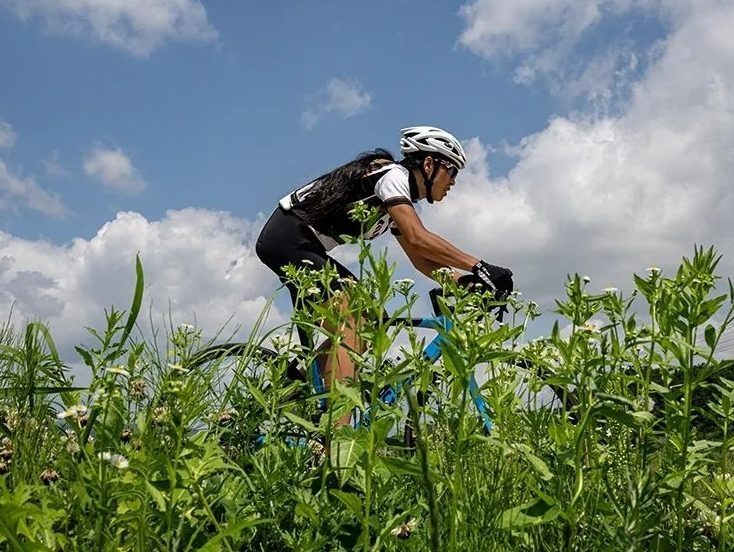 « ÊTRE ÉGoïste » : un cycliste transgenre remporte la course pour prouver que les hommes sont physiquement supérieurs