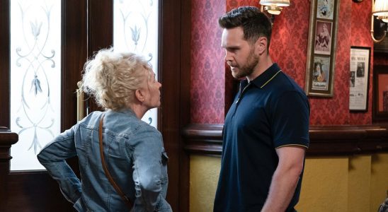 Spoilers d'EastEnders - Keanu Taylor fait un geste désespéré pour empêcher la sortie de Lisa Fowler