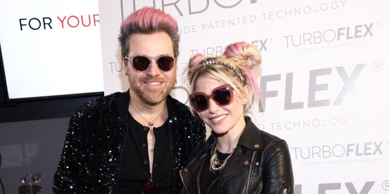 Alexa Bliss de la WWE et son mari Ryan Cabrera révèlent le sexe de leur premier bébé
