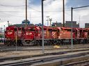 Locomotives du Canadien Pacifique dans les gares de triage d'Alyth à Calgary.