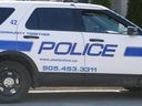 Un véhicule de la police de Peel est vu à Brampton le 29 avril 2022.