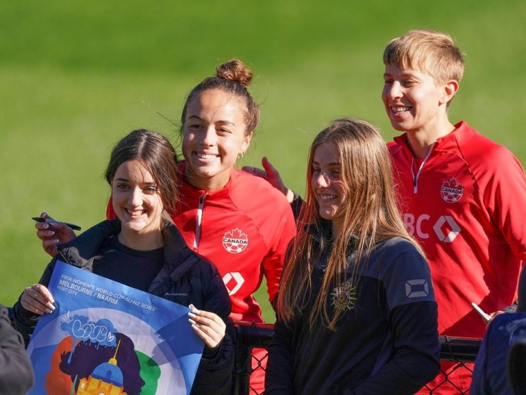 Le Canada est essentiellement seul en ce qui concerne les équipes de la Coupe du monde sans ligue féminine