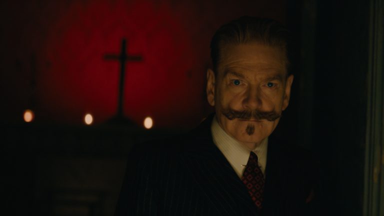 A Haunting In Venice Bande-annonce : La grosse moustache est de retour, maintenant avec des fantômes
