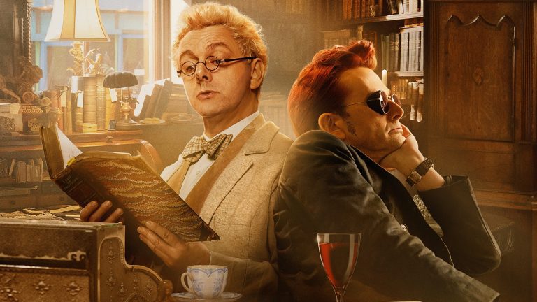 Crowley et Aziraphale sont plus proches que jamais dans la saison 2 de Good Omens
