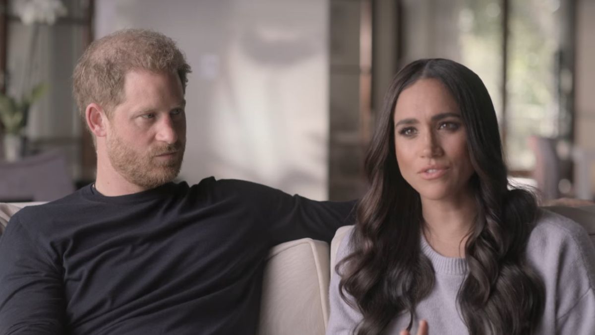 Des rumeurs circulent Netflix pourrait avoir annulé une autre des émissions du prince Harry et de Meghan Markle, mais pas si vite
