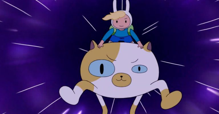 Fionna et Cake se préparent pour leur propre aventure multiverselle Adventure Time 
