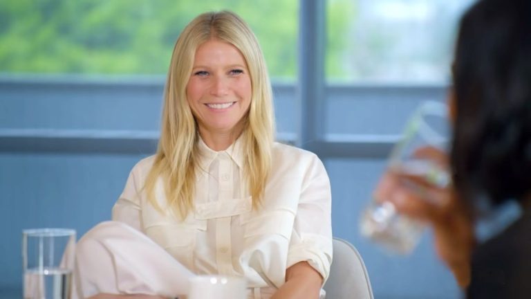 Je n'arrive pas à croire que Gwyneth Paltrow ait répondu quand un commentateur lui a demandé si elle "léchait le cul", mais elle l'a fait
