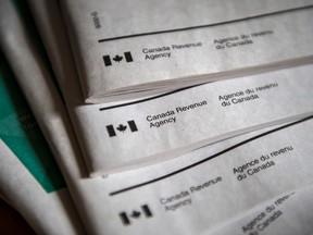 Si vous êtes frappé de pénalités et d'intérêts pour production tardive, vous pouvez toujours demander à l'Agence du revenu du Canada de les supprimer ou de les annuler en vertu des dispositions d'allégement pour les contribuables.