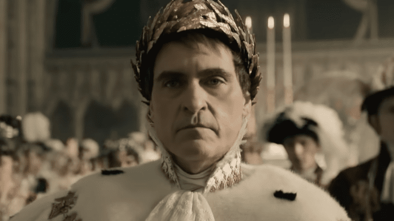 La première bande-annonce de Napoléon de Ridley Scott transforme Joaquin Phoenix en empereur infâme
