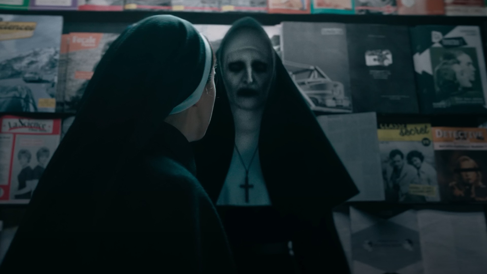 Bonnie Aarons comme Valak dans La nonne 2