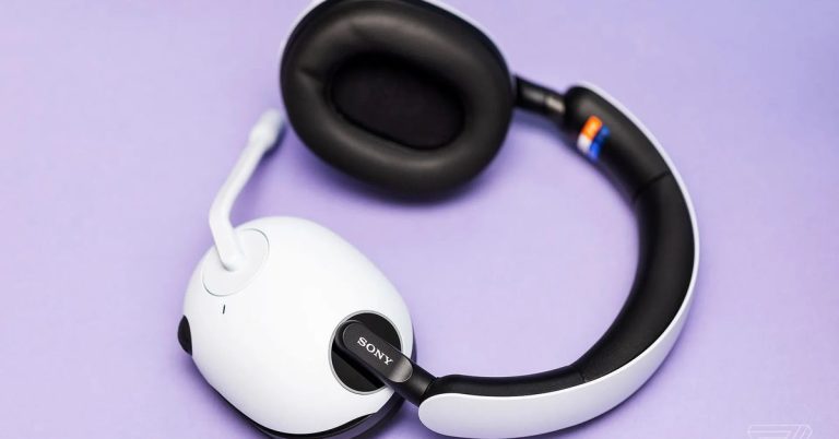 Le casque de jeu sans fil Inzone H9 de Sony est à moitié réduit pendant Prime Day
