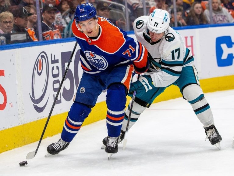 Le centre des Oilers Ryan McLeod demande un arbitrage salarial